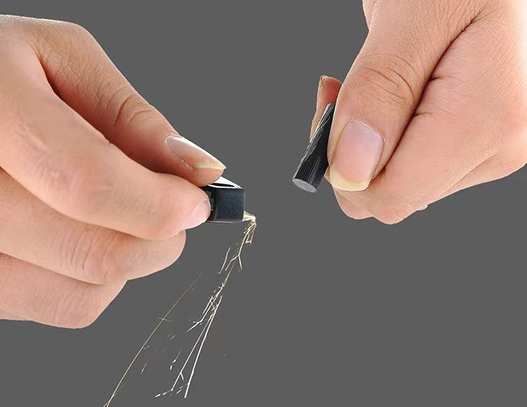 Mini-Feuerstein mit Doppelloch – Outdoor Survival Feuerstab